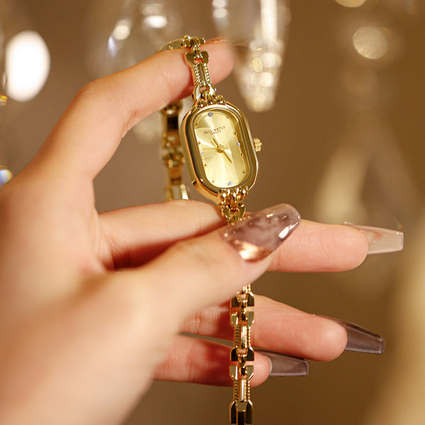 Vintage Oval Bracelet Watch - Gold